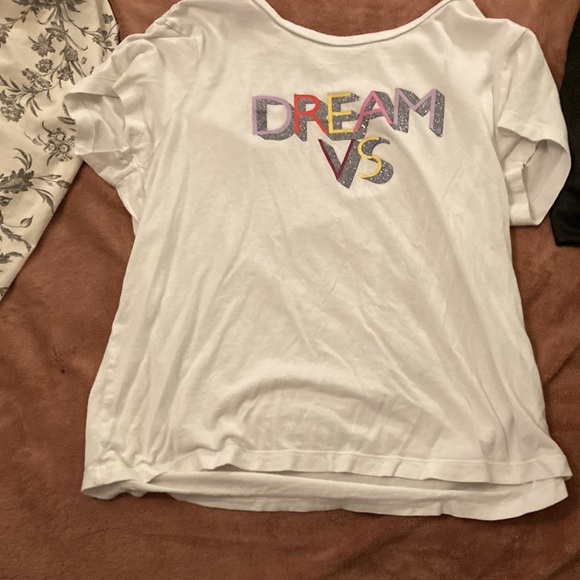 All Mediums - Picture 5 of 5